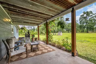 261 S Oakridge Dr, Cleveland, TX 77328 - Photo 22