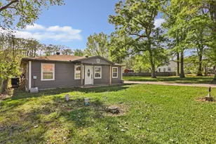 218 Waterfall Dr, Huffman, TX 77336 - Photo 4