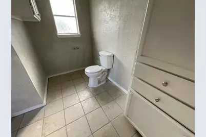 2310 Heather Street, Highlands, TX 77562 - Photo 12