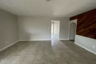 2310 Heather St, Highlands, TX 77562 - Photo 4