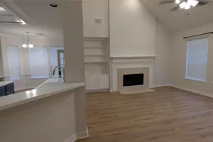 1902 Pepper Tree Ct, Sugar Land, TX 77479 - Photo 6