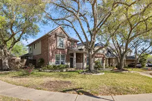 3310 Lake Canyon Ct, Sugar Land, TX 77498 - Photo 4