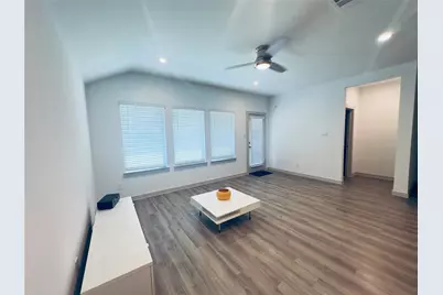 9907 Palm Royal Drive, Baytown, TX 77521 - Photo 22