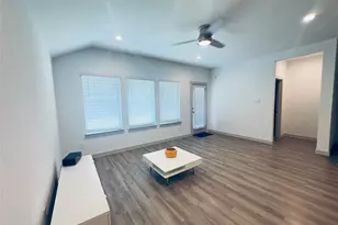 9907 Palm Royal Dr, Baytown, TX 77521 - Photo 22
