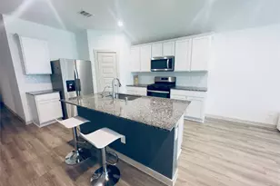 9907 Palm Royal Dr, Baytown, TX 77521 - Photo 16