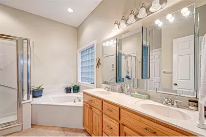 110 Monterrey Road W, Montgomery, TX 77356 - Photo 4