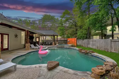 7 New Dawn Place, Conroe, TX 77385 - Photo 2