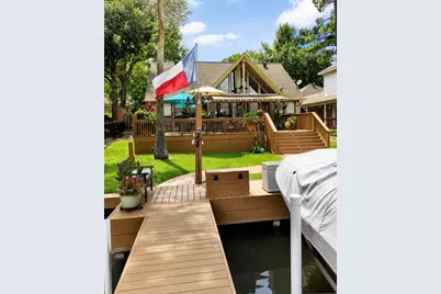 6839 Kingston Cove Lane, Willis, TX 77318 - Photo 2