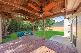 13422 Yaupon Holly Ln, Houston, TX 77044 - Photo 4