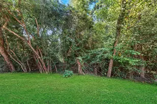 13422 Yaupon Holly Ln, Houston, TX 77044 - Photo 34
