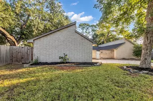 11514 Chetman Dr, Houston, TX 77065 - Photo 2