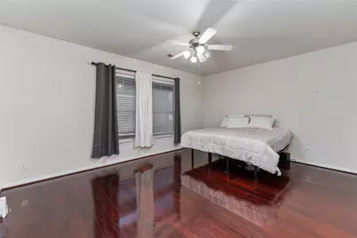 1520 Allison Street, Alvin, TX 77511 - Photo 12