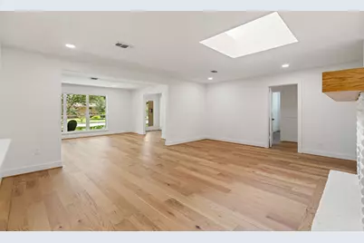 5807 Hummingbird Street, Houston, TX 77096 - Photo 8