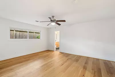 5807 Hummingbird Street, Houston, TX 77096 - Photo 18