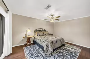 16 Charleston Street N, Sugar Land, TX 77478 - Photo 24