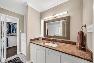 16 Charleston Street N, Sugar Land, TX 77478 - Photo 18