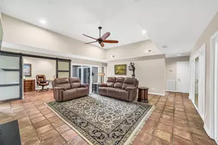 16 Charleston Street N, Sugar Land, TX 77478 - Photo 6