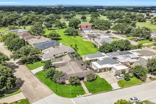 16 Charleston Street N, Sugar Land, TX 77478 - Photo 32