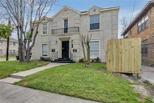 1 Sidney St, Houston, TX 77003 - Photo 12