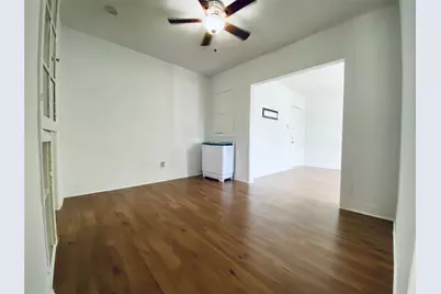 1 Sidney Street #3, Houston, TX 77003 - Photo 4