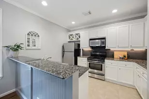 1534 Bevis St, Houston, TX 77008 - Photo 12