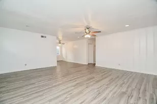 3914 Childress St, Houston, TX 77005 - Photo 6