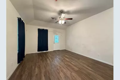 7422 Wheatley Gardens Drive, Houston, TX 77016 - Photo 4