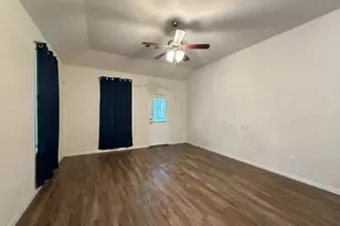 7422 Wheatley Gardens Dr, Houston, TX 77016 - Photo 4