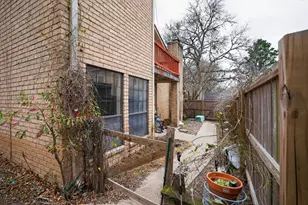 2805 Wilderness Dr S, College Station, TX 77845 - Photo 2