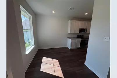 609 Rockbridge Drive, Huntsville, TX 77340 - Photo 2