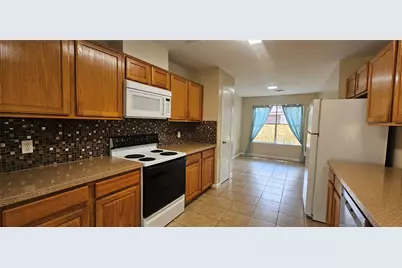 10538 Twin Circles Drive, Montgomery, TX 77356 - Photo 12