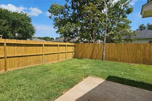 10538 Twin Circles Dr, Montgomery, TX 77356 - Photo 4