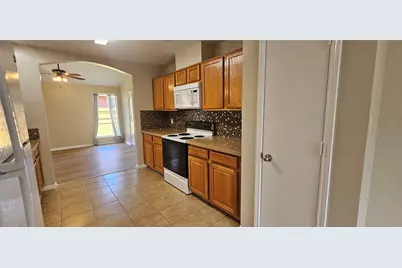 10538 Twin Circles Drive, Montgomery, TX 77356 - Photo 16