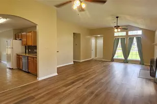 10538 Twin Circles Dr, Montgomery, TX 77356 - Photo 10