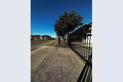 7201 Hallshire Dr Drive #232, Houston, TX 77016 - Photo 8