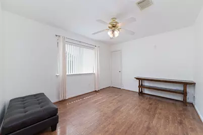 12435 Hazyglen Drive, Houston, TX 77082 - Photo 22