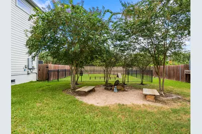 334 Yale Oaks Lane, Houston, TX 77091 - Photo 24
