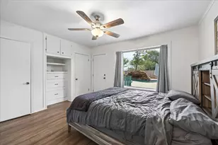 317 Harbert St, Columbus, TX 78934 - Photo 16