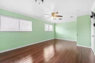 1025 Willow Oaks Cir, Pasadena, TX 77506 - Photo 16