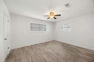 2510 Maxwell Ln, Deer Park, TX 77536 - Photo 24