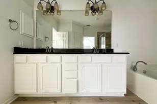 73 E Montfair Blvd, The Woodlands, TX 77382 - Photo 24