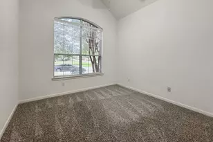 73 E Montfair Blvd, The Woodlands, TX 77382 - Photo 6