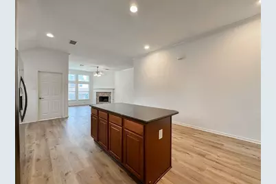 73 E Montfair Boulevard, The Woodlands, TX 77382 - Photo 16