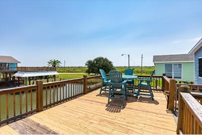 1188 Boyt Rd N, Crystal Beach, TX 77650 - Photo 8