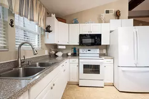 1188 Boyt Rd N, Crystal Beach, TX 77650 - Photo 16