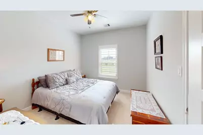 1325 Palomino Trail, Angleton, TX 77515 - Photo 20