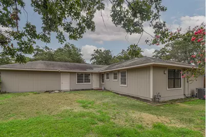 1509 N San Jacinto Street, Conroe, TX 77301 - Photo 22