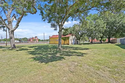 603 Calhoun Street, Richmond, TX 77469 - Photo 2