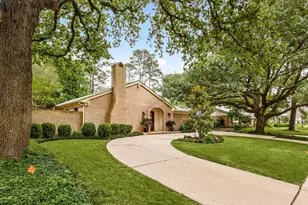1803 Briarpark Dr, Houston, TX 77042 - Photo 2