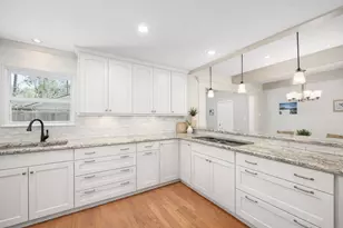 1803 Briarpark Dr, Houston, TX 77042 - Photo 18